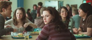 New-moon-trailer-screencaps-twilight-series-8394552-1980-800